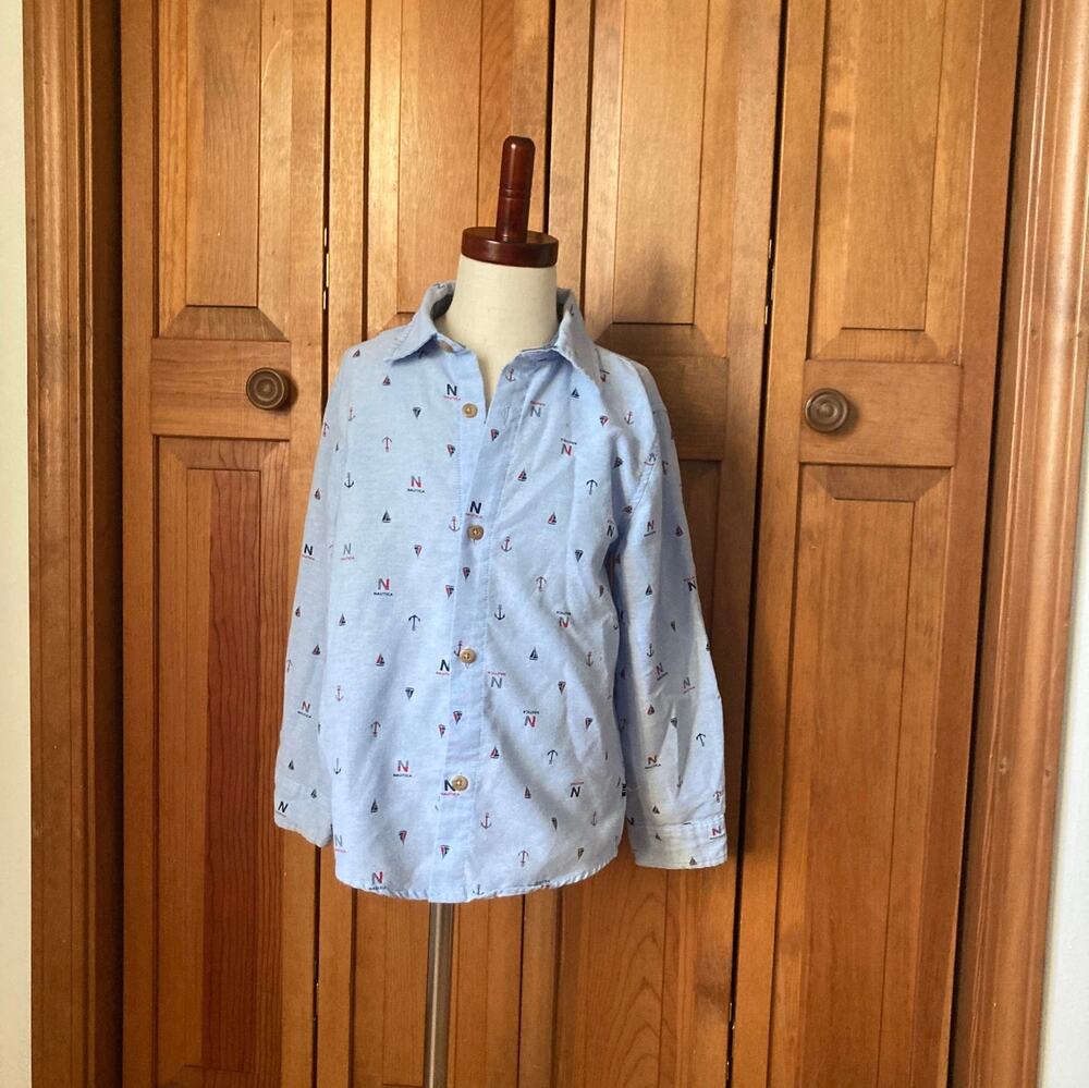 Nautica Blue Boys Buttondown Shirt, Size 6